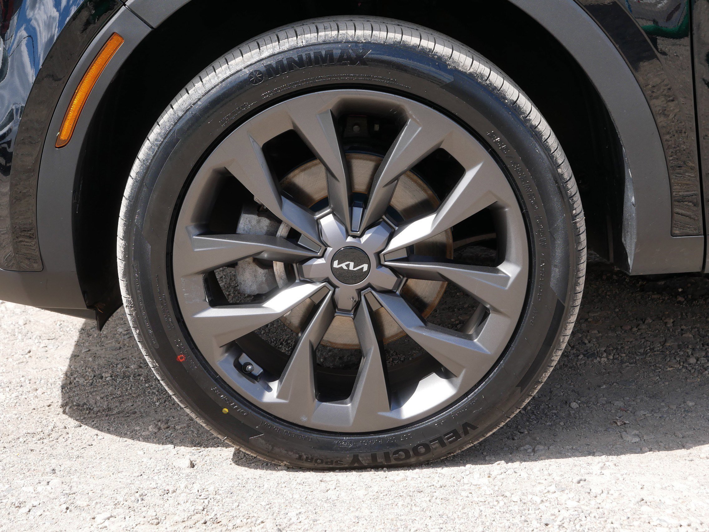 Certified Used 2023 Ebony Black Kia X-Line EX image 15