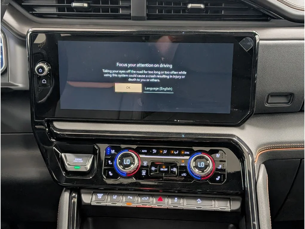 2026 GMC Sierra 2500HD AT4 - Photo 10