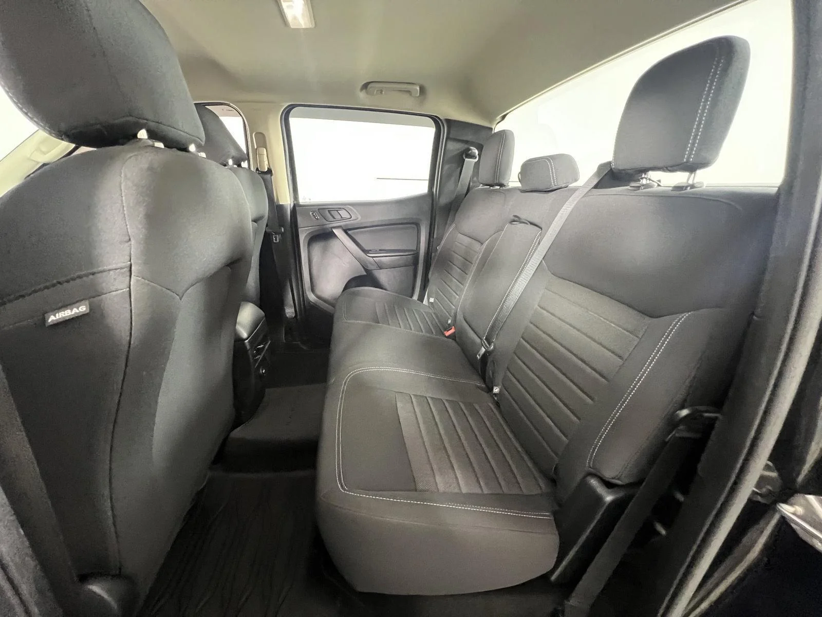 Used 2020 Shadow Black Ford XL image 19