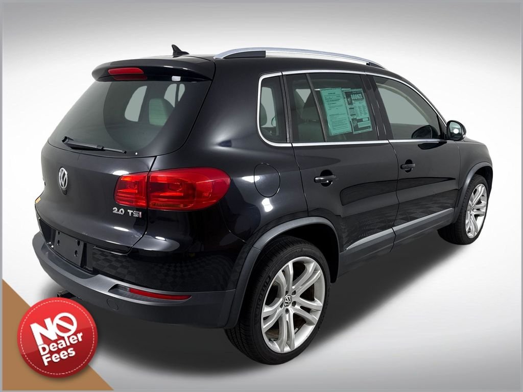 Used 2012  Volkswagen S image 3