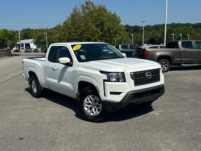 Used 2024 White Nissan SV image 2