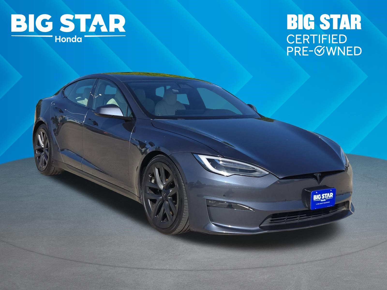 2021 Tesla Model S Plaid's photo