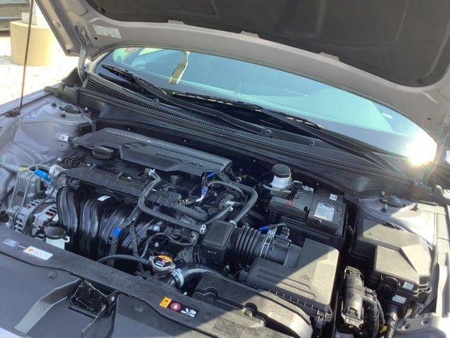 New 2026 Fluid Metal Hyundai SEL Sport image 13