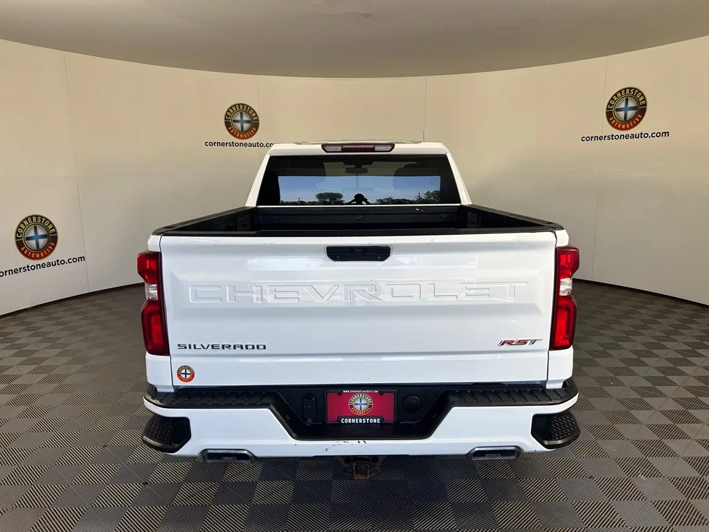 Used 2020 White Chevrolet RST image 17