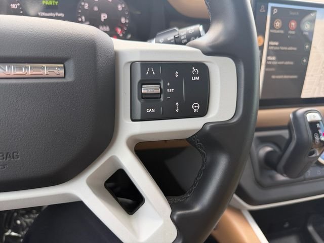Certified Used 2025 Green Land Rover X-Dynamic SE image 23