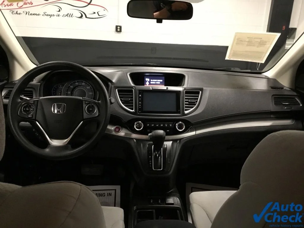Used 2016 Silver Honda EX image 25