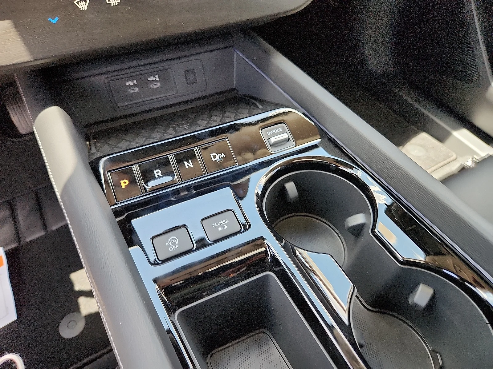 New 2025 XHQ 2T BLU Black Nissan SL All-Wheel Drive image 16