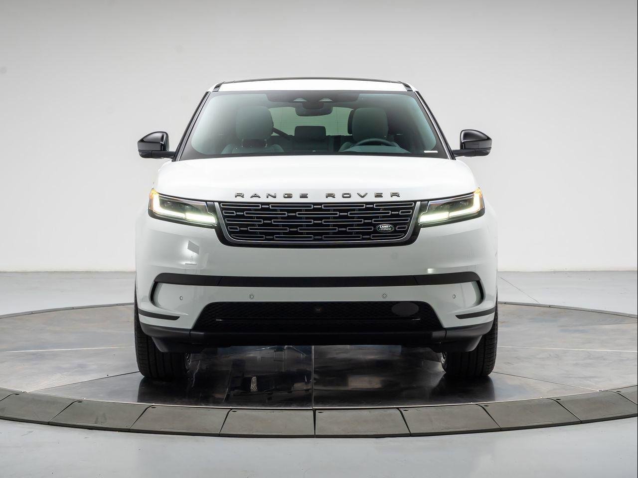 New 2026 Fuji White Land Rover S image 8