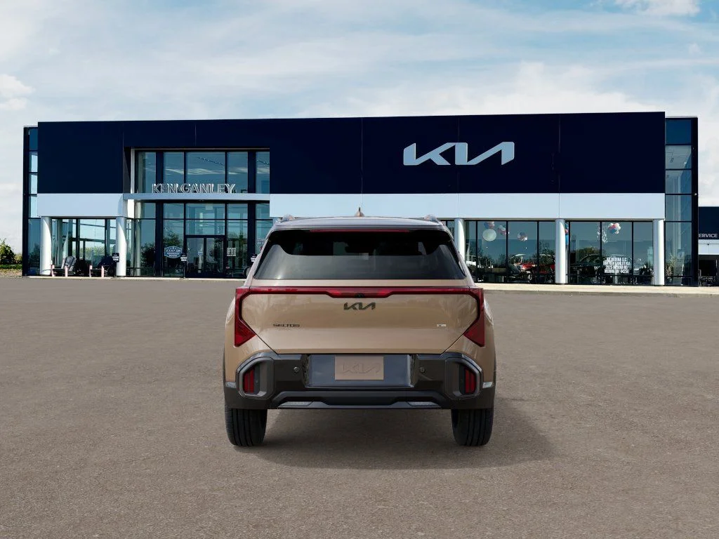 New 2027 Terrain Brown / Black Roof Kia X-Line image 5