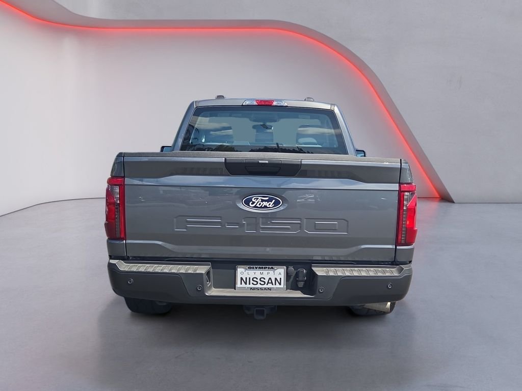 Used 2025 Gray Ford XL image 5