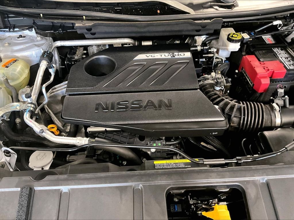 Used 2023 Silver Nissan SV image 29