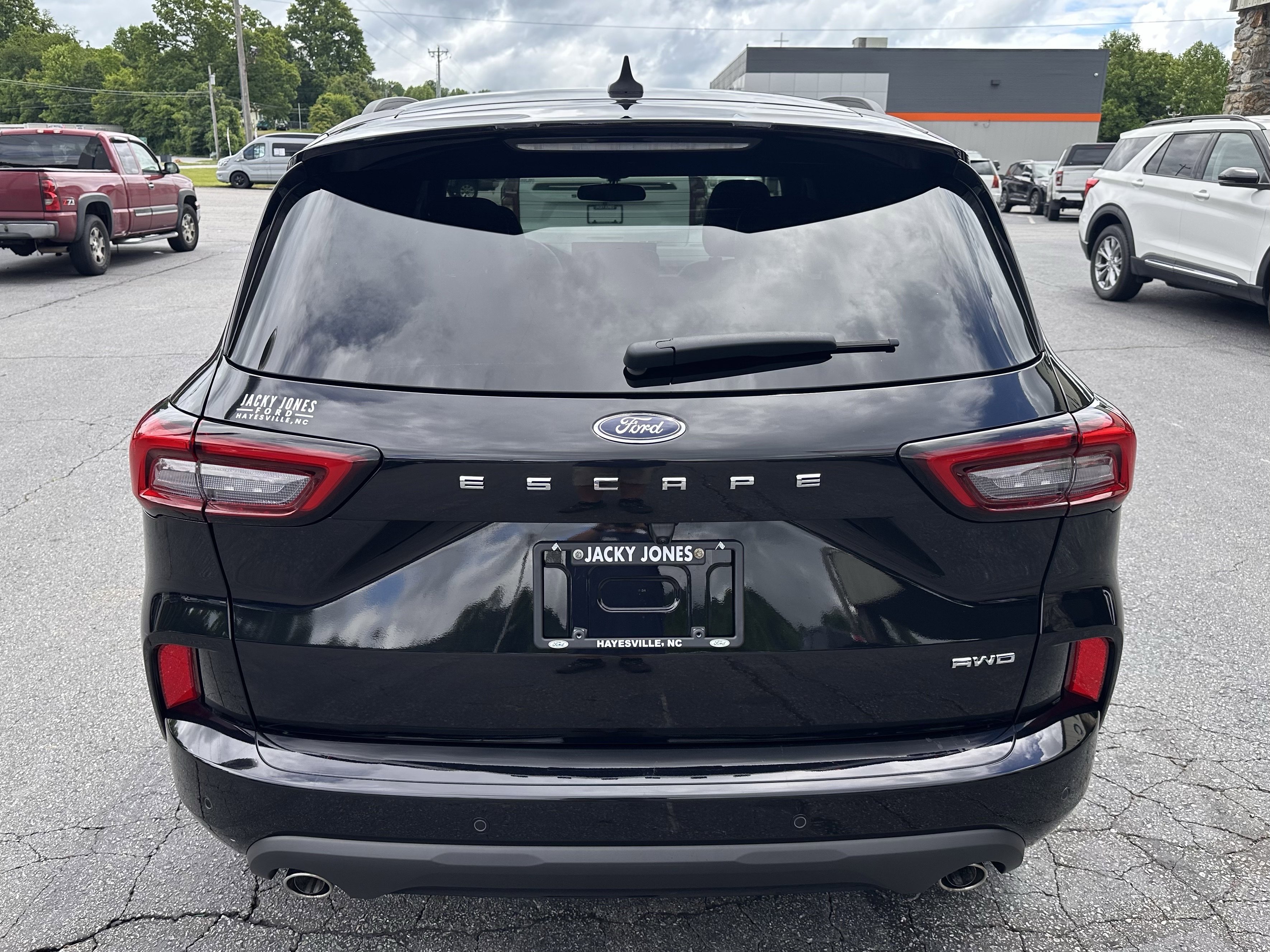 Certified Used 2024 Agate Black Metallic Ford ST-Line image 7