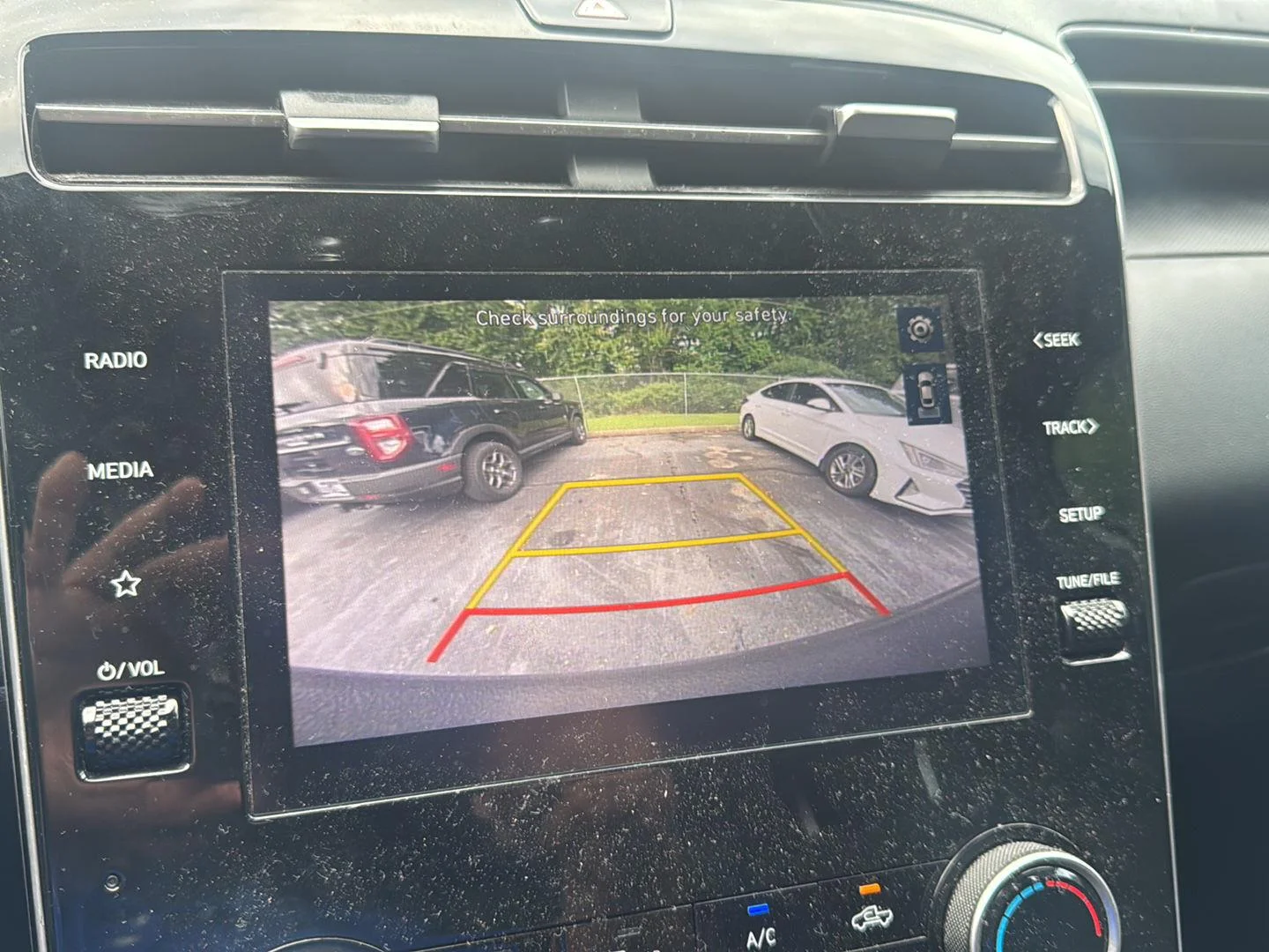 Used 2023 Atlas White Hyundai SEL image 18