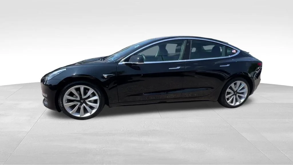 Used 2020 Black Tesla Long Range image 12