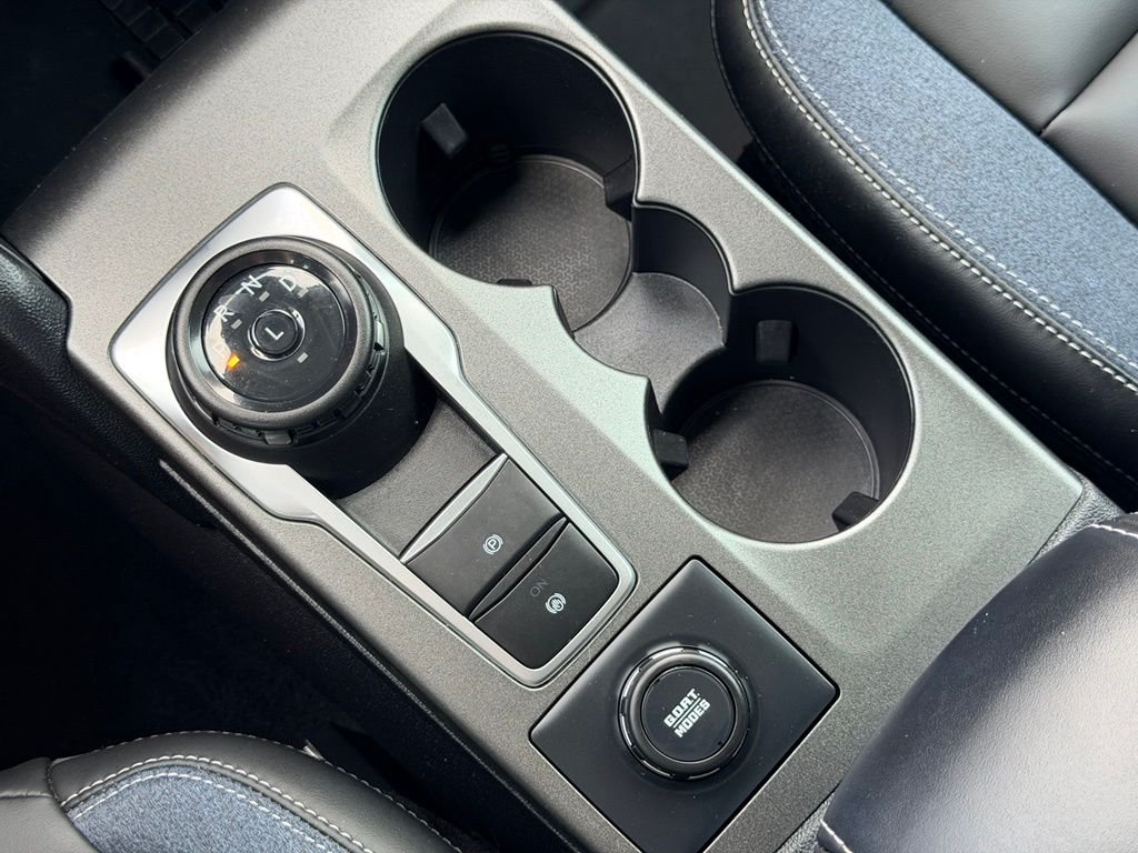 Used 2025 Gray Ford Outer Banks image 29