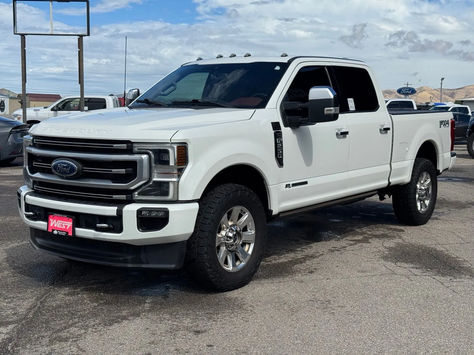 Used 2022 White Ford Platinum image 16