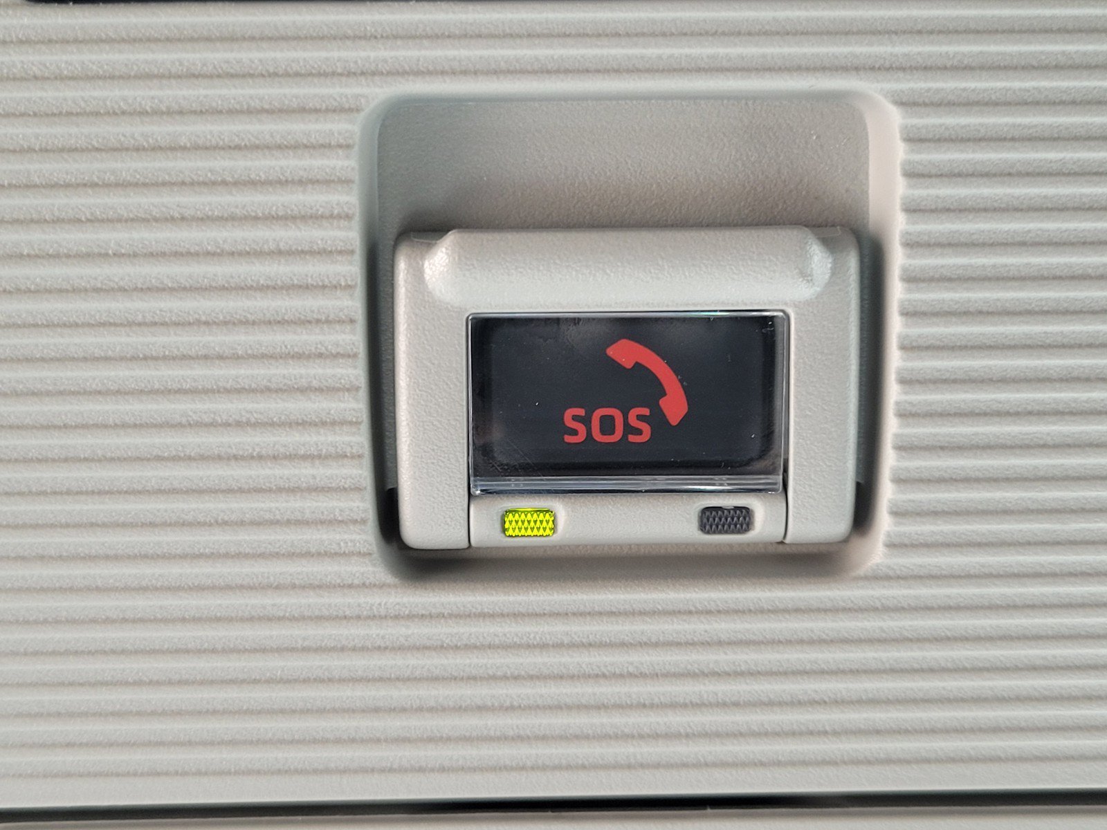 Used 2025 Red Toyota XLE image 17