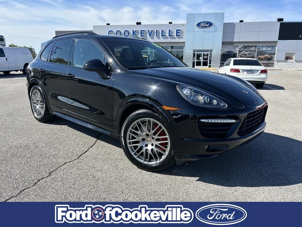 2013 Porsche Cayenne GTS
