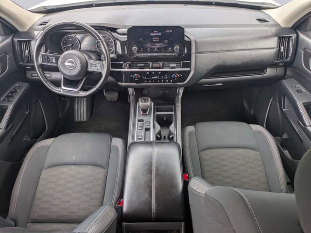 Used 2024 White Nissan SV image 15