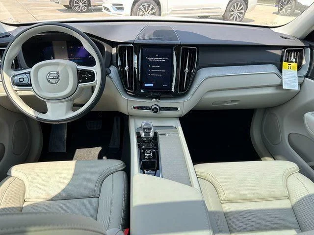New 2025 White Volvo T8 Ultra image 20