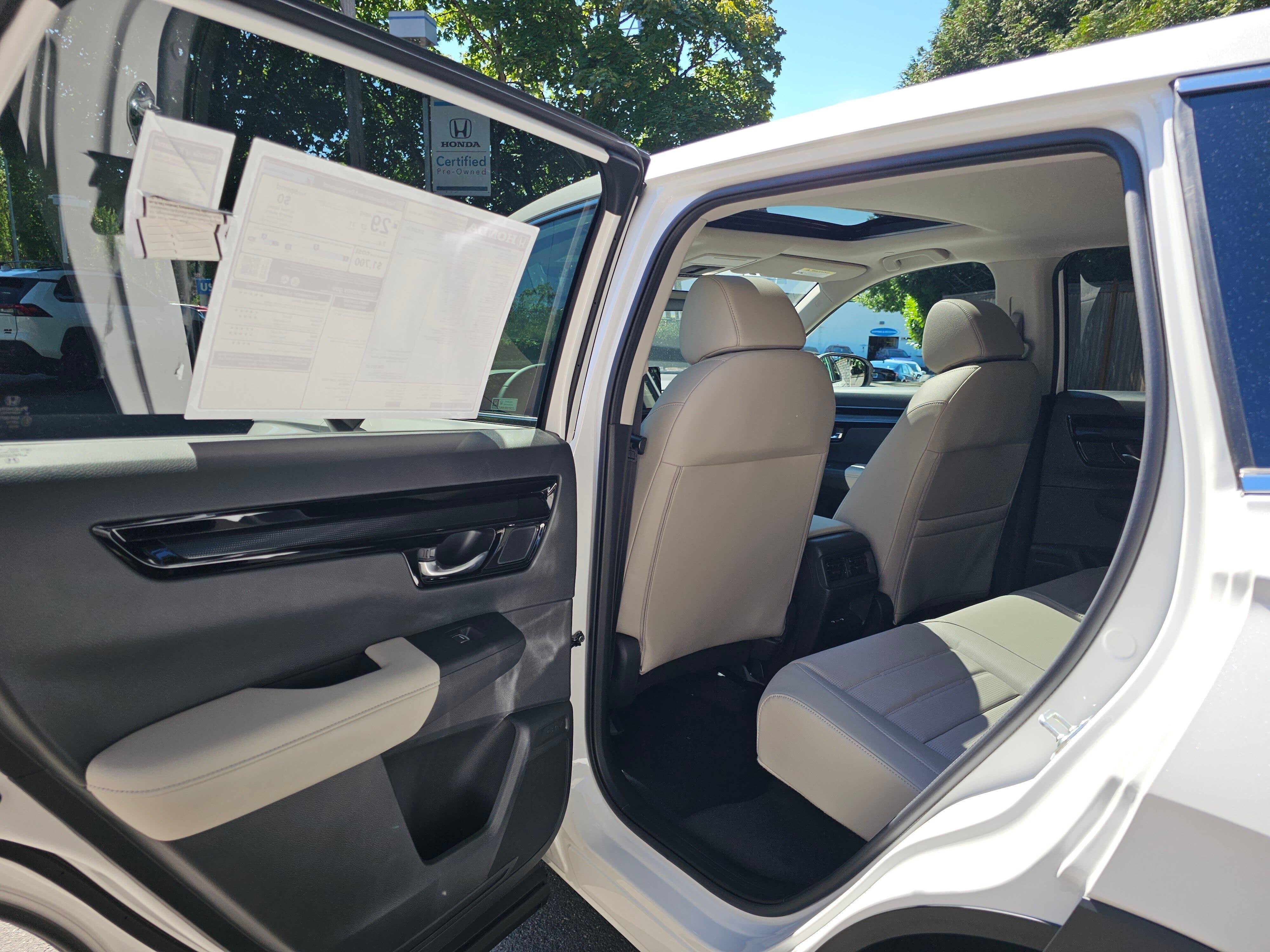 New 2026 Platinum White Pearl Honda EX-L image 19