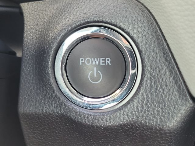 Used 2025 Red Toyota XLE Premium image 27