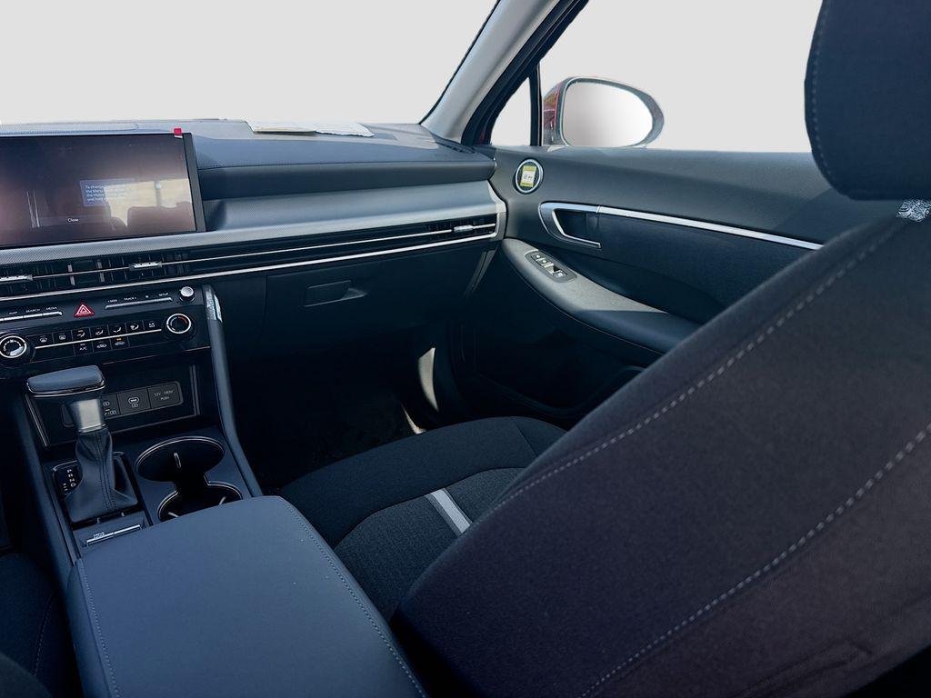 2026 Hyundai Sonata SE - Photo 15
