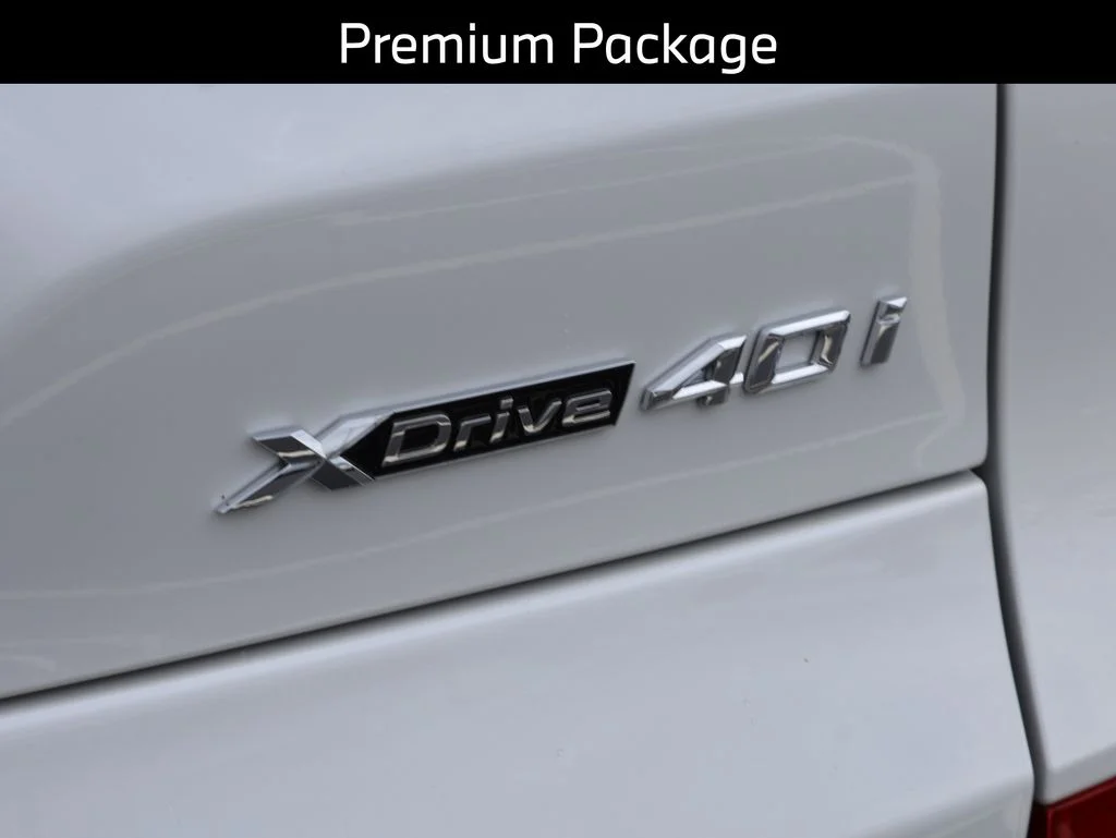 New 2026 White BMW xDrive40i image 11