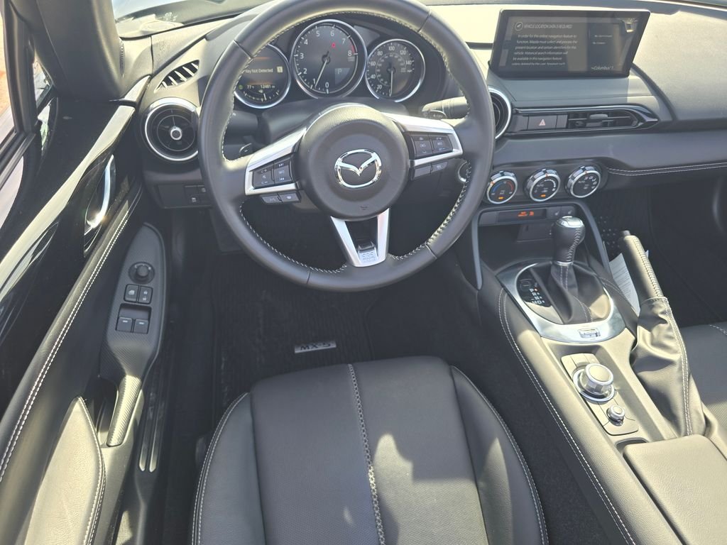 Used 2025 Black Mazda Grand Touring image 17