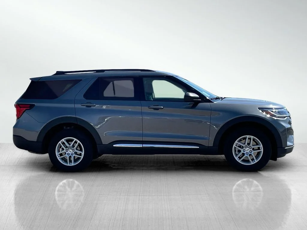 Used 2025 Carbonized Grey Metallic Ford Active image 2