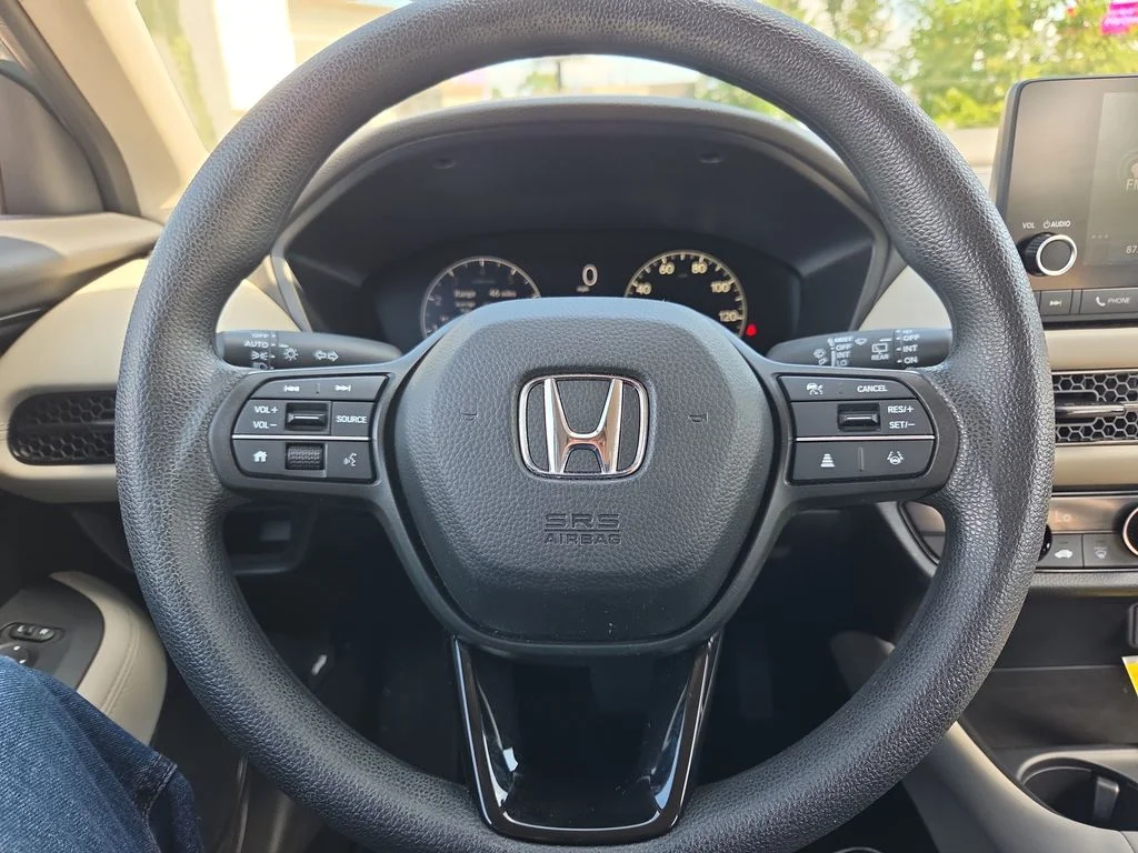 Used 2024 Silver Honda LX image 27