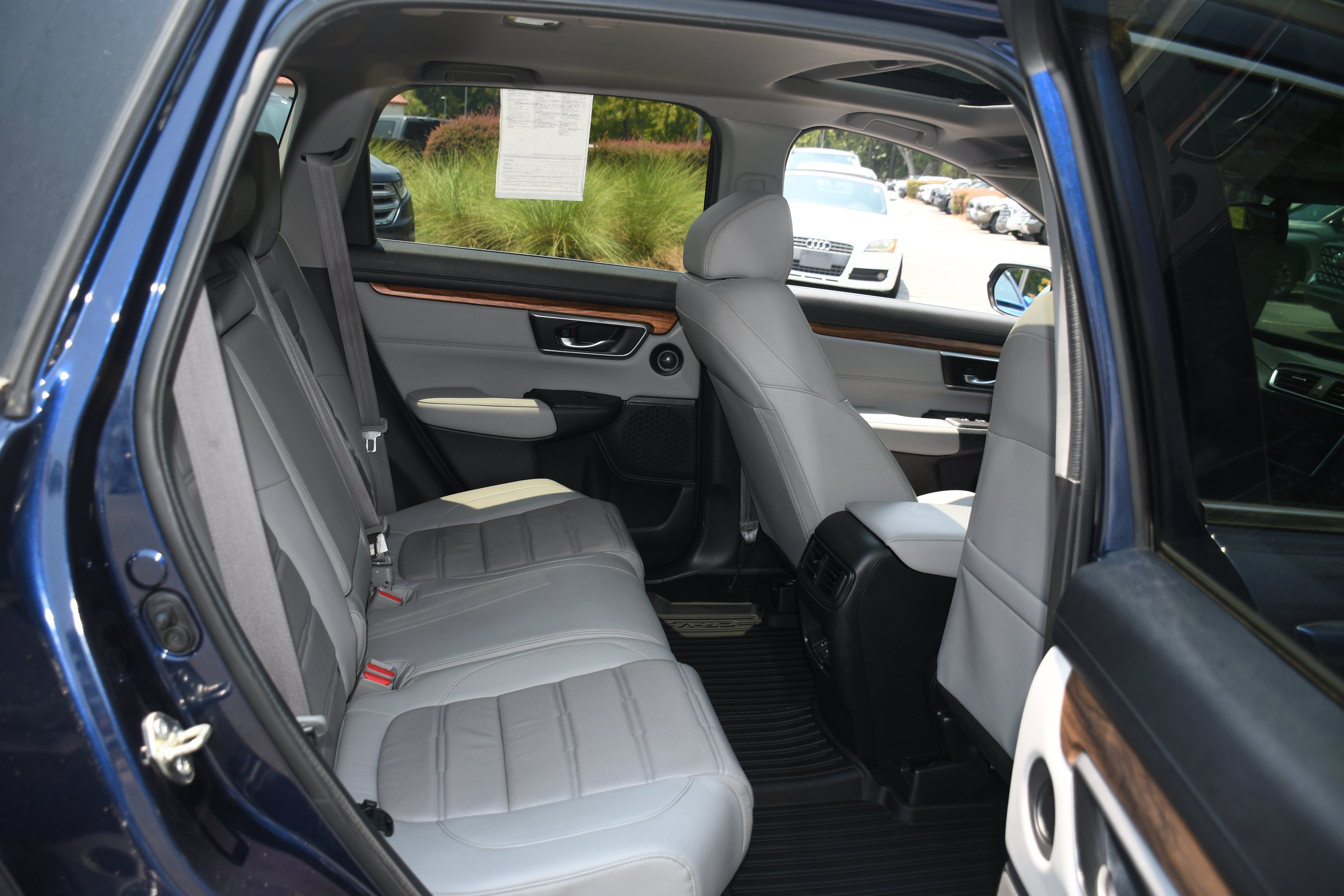 Used 2018  Honda EX-L image 20