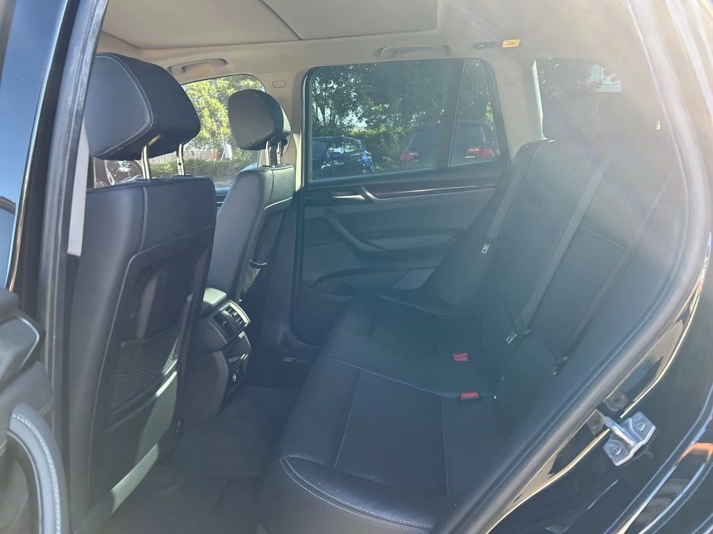 Used 2017 Black BMW xDrive28i image 22