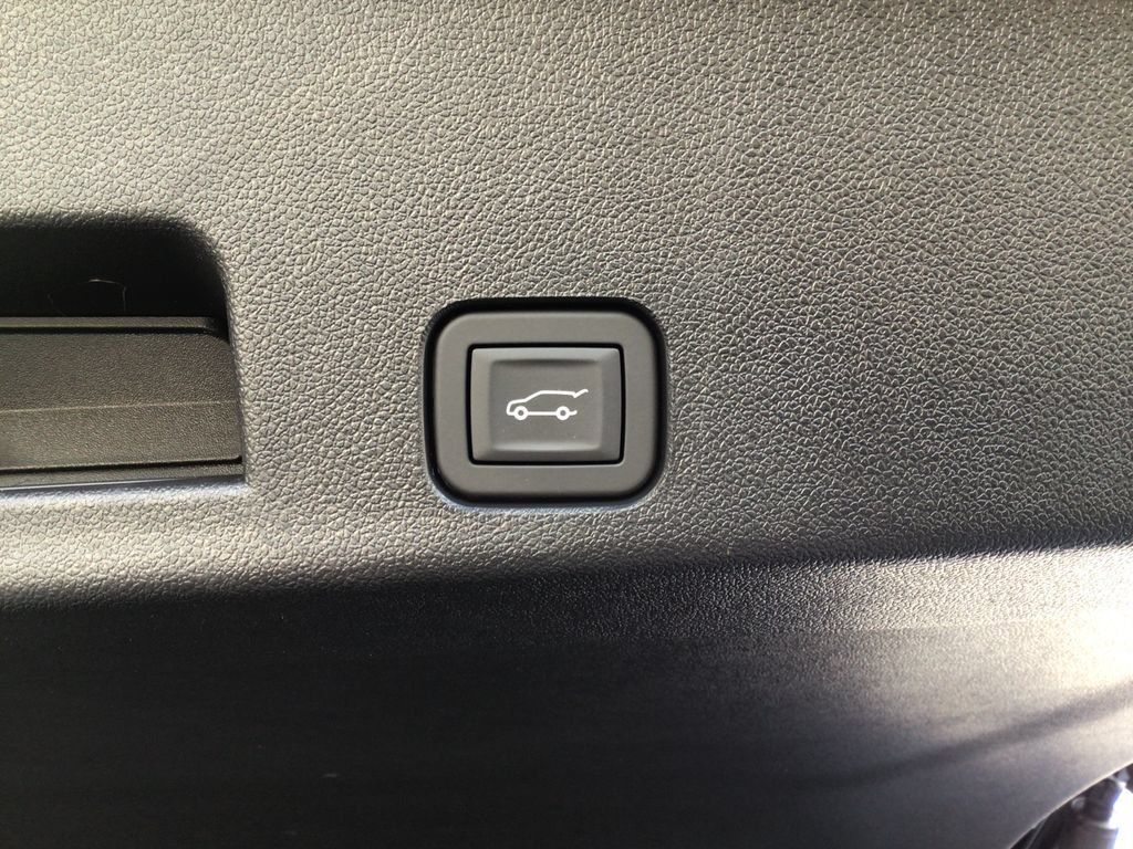 2026 Chevrolet Traverse Z71 - Photo 47