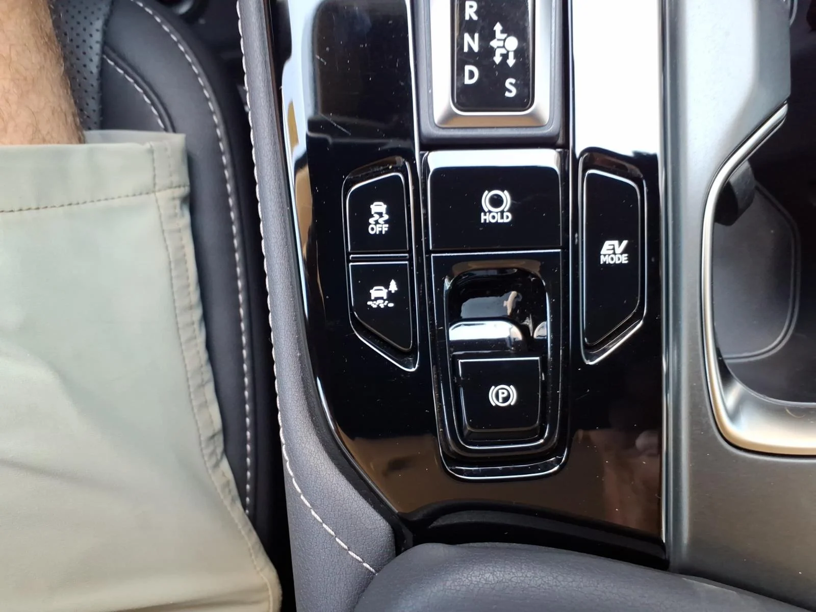 Certified Used 2024 Cloudburst Gray Lexus Premium image 22