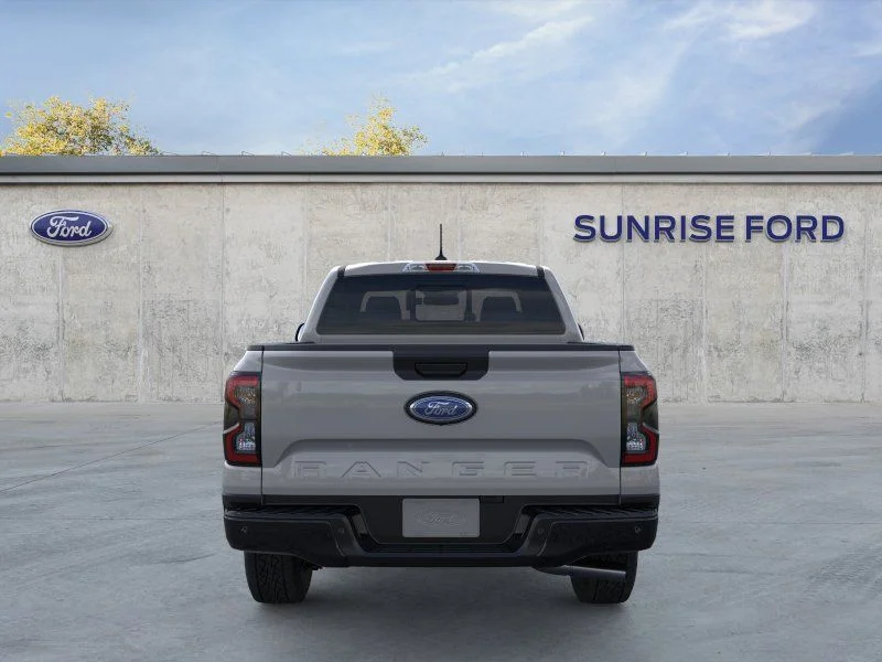 New 2026 Avalanche Ford XLT image 5