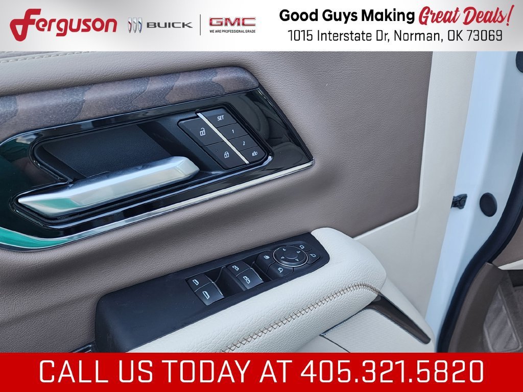 2027 GMC Yukon Denali - Photo 13