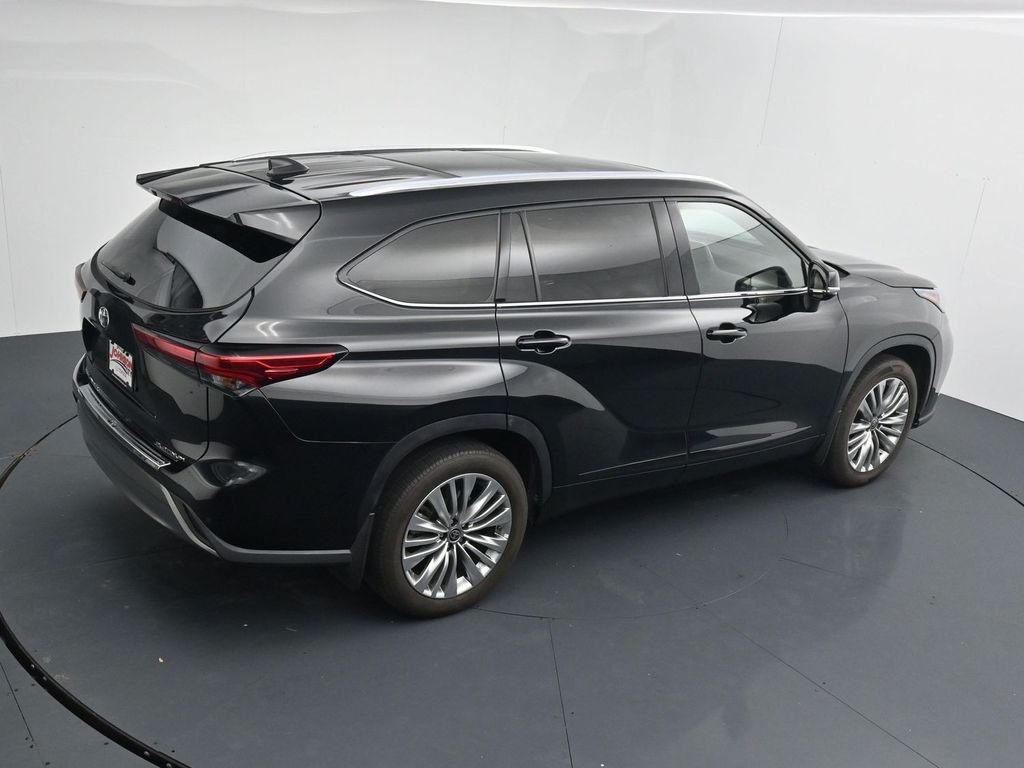Used 2023 Black Toyota Platinum image 30