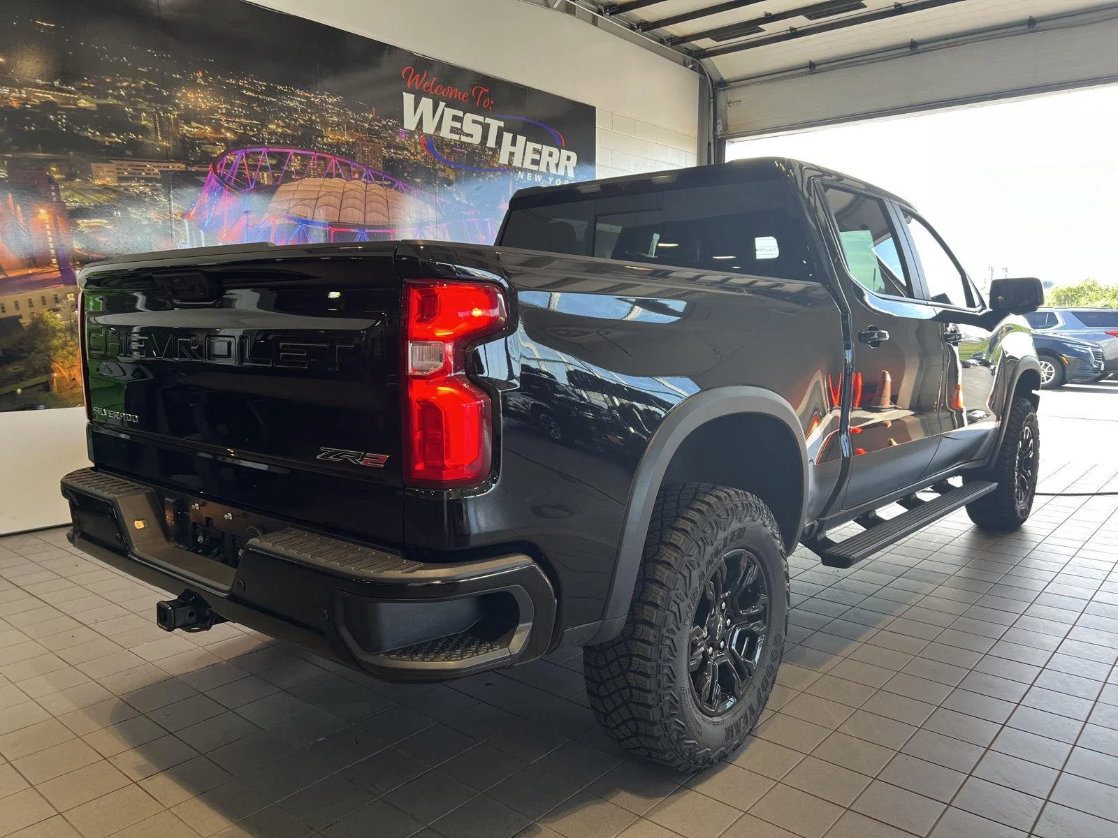 Used 2023 Black Chevrolet ZR2 image 7