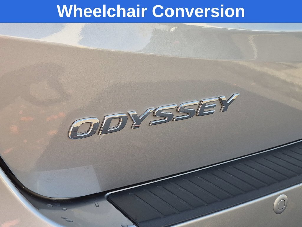 Used 2024 Silver Honda Elite image 26