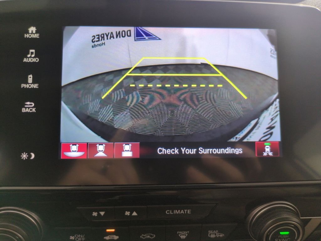 Used 2022 Platinum White Pearl Honda EX-L image 19