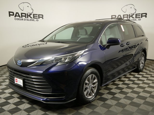 2025 Toyota Sienna