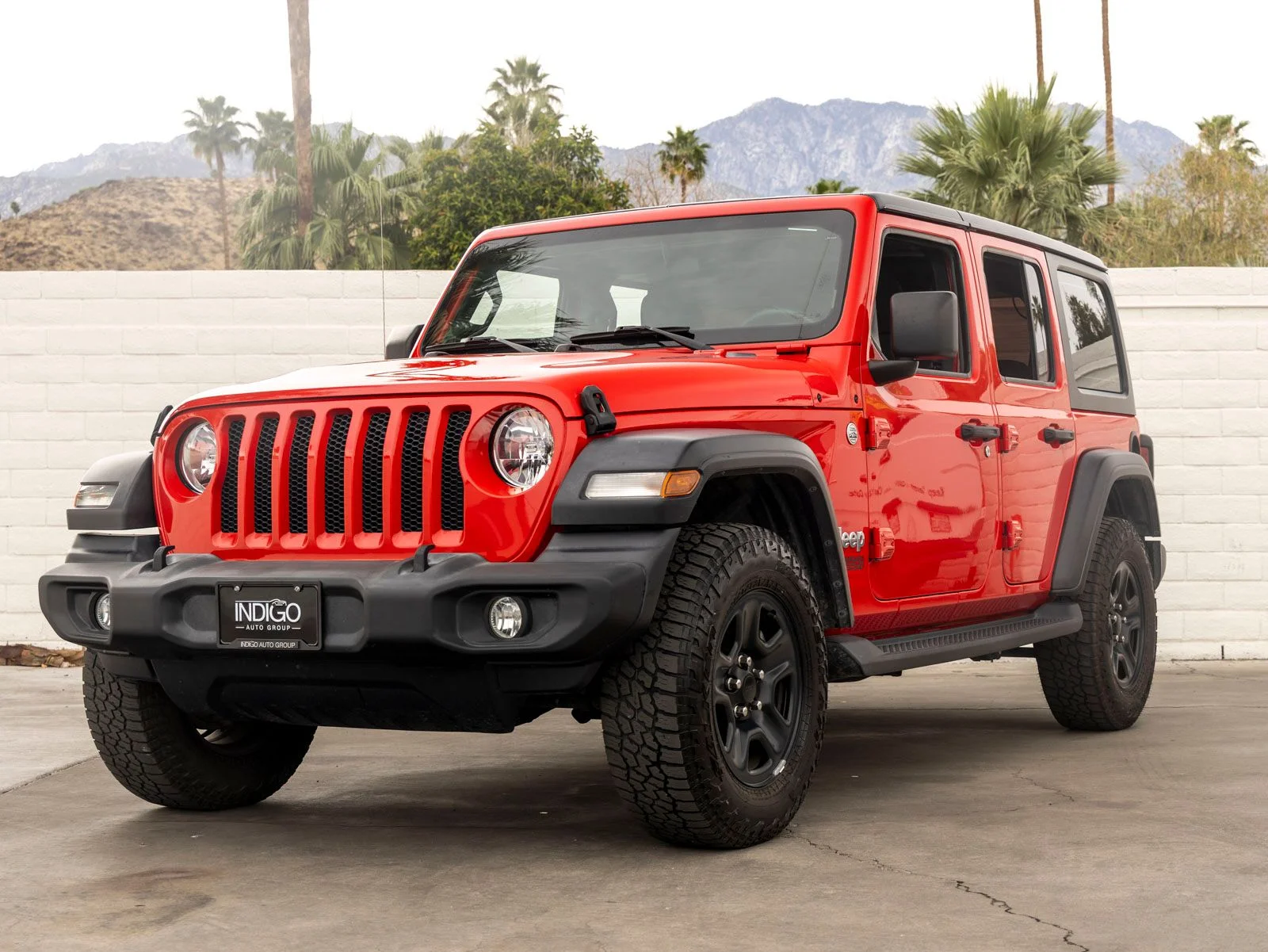 2019 Jeep Wrangler Sport's photo