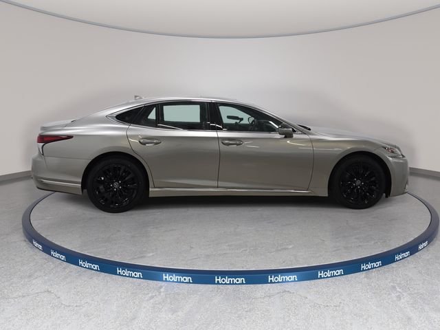 Used 2018 Silver Lexus 500 Base image 5