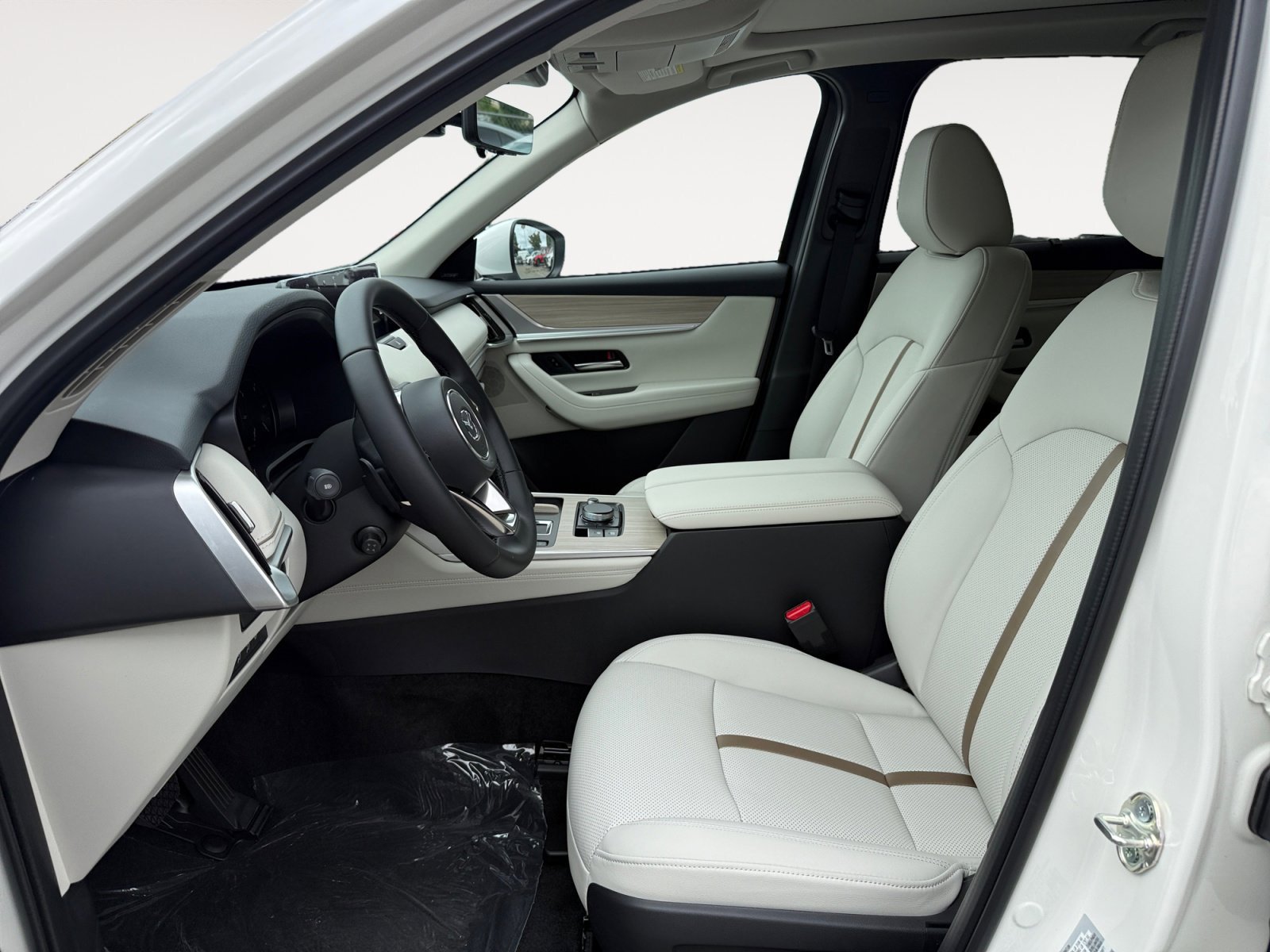 New 2026 Rhodium White Premium Mazda Preferred image 10