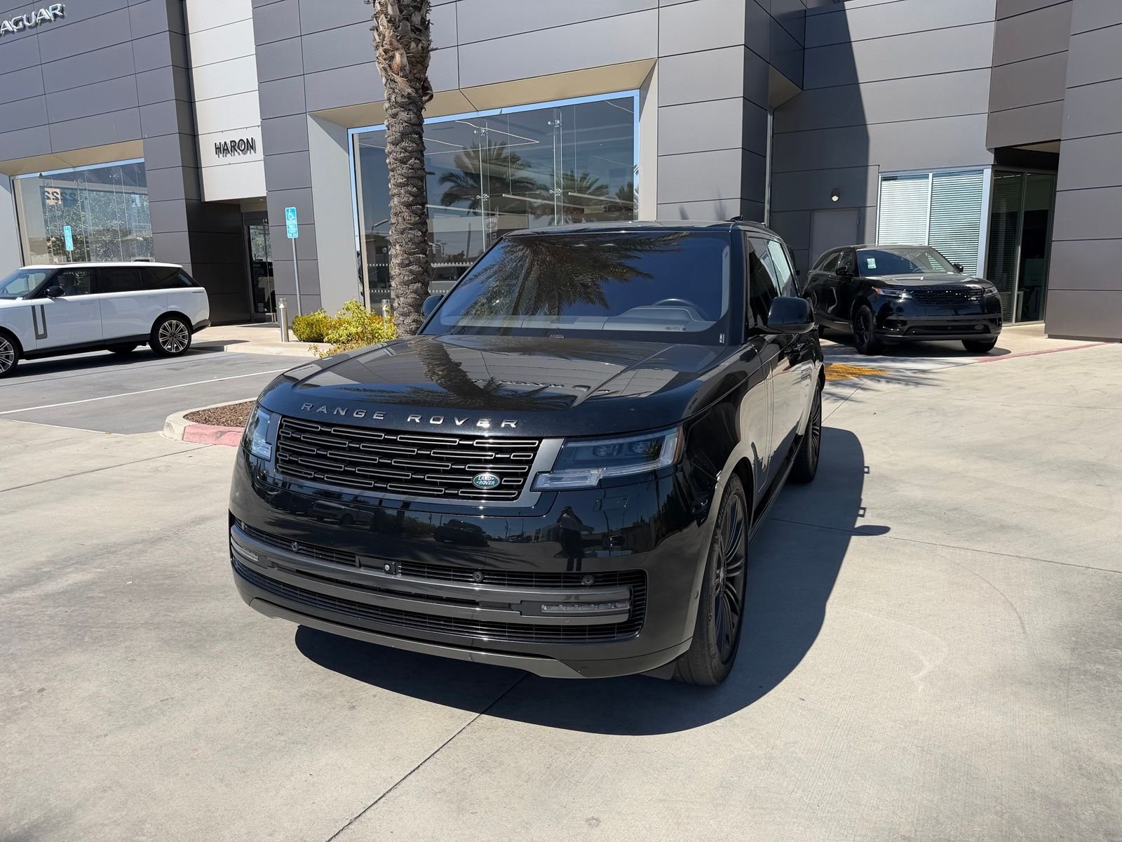 Certified Used 2023 Black Land Rover SE image 1