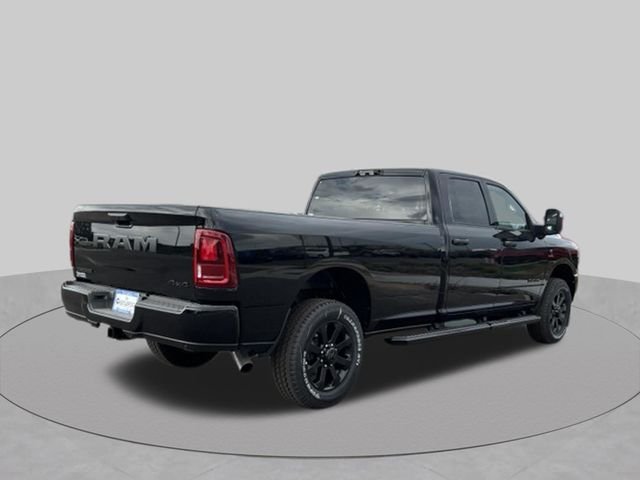 New 2026 Diamond Black Crystal Pearl-Coat Exterior Paint RAM Big Horn image 5