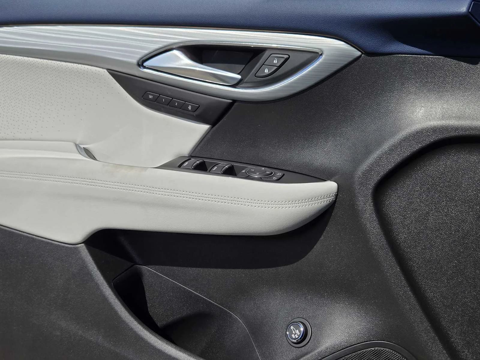 2026 Buick Envision Avenir - Photo 15