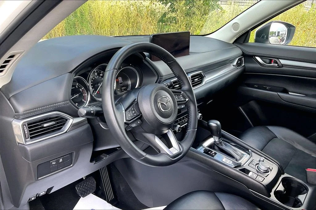 Used 2023 White Mazda 2.5 S Select Package image 14