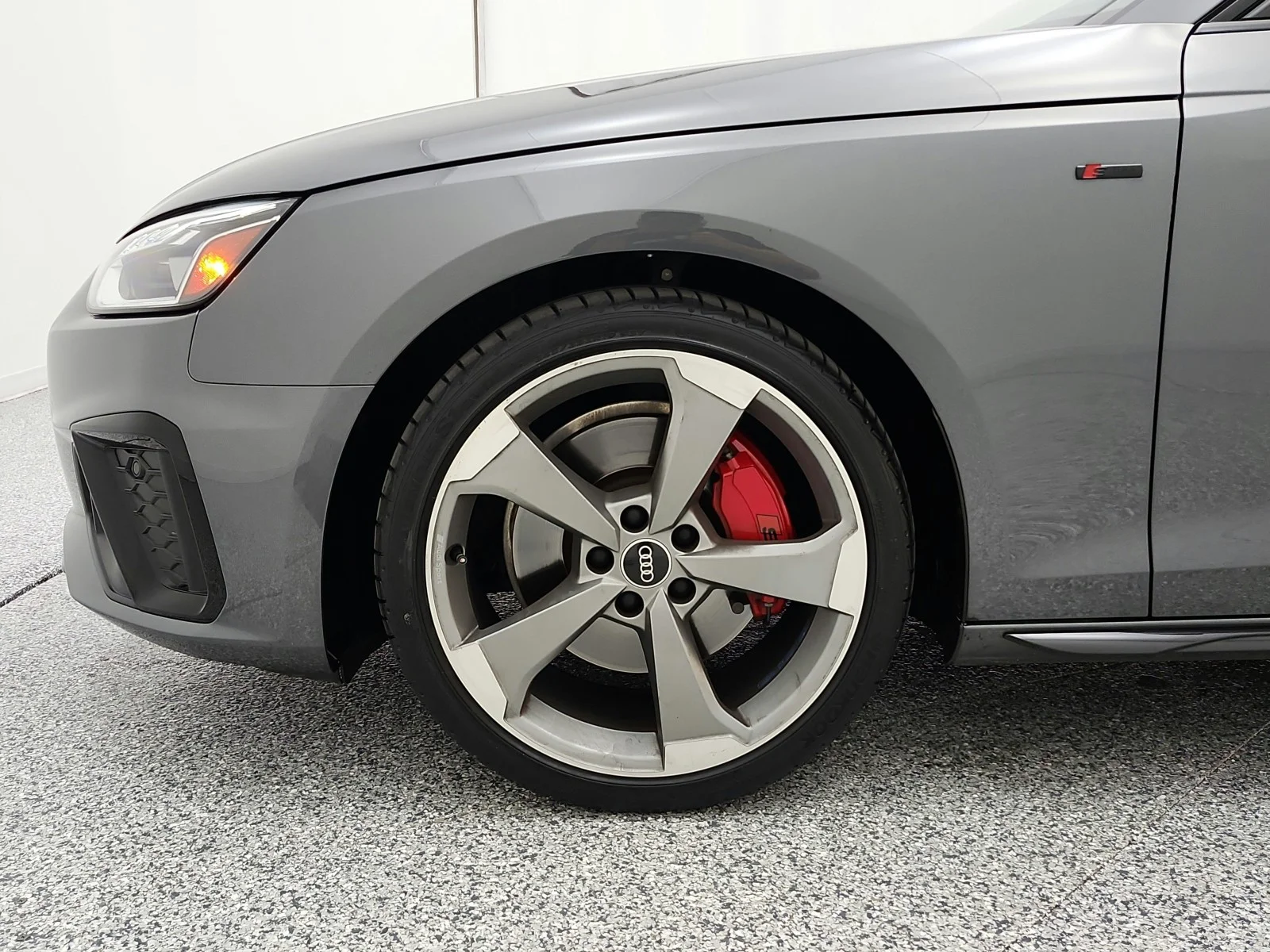 Used 2024 Daytona Gray Pearl Effect Audi S line Premium Plus 45 TFSI quattro image 17